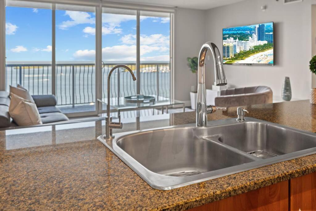 Ocean View 35Th Floor, In The Heart Of Miami Appartement Buitenkant foto